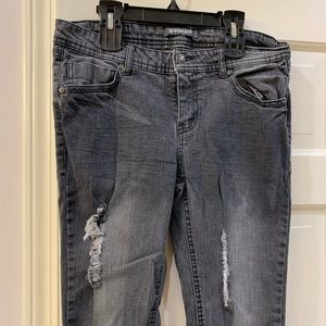 Monarda size 9 Black Faded Distressed Jeans